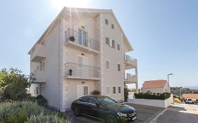 Hvar de luxe apartments 1